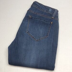 PREMIUM KENZIE MID-RISE STRAIGHT LEG JEANS 6/28x28 ⭐️